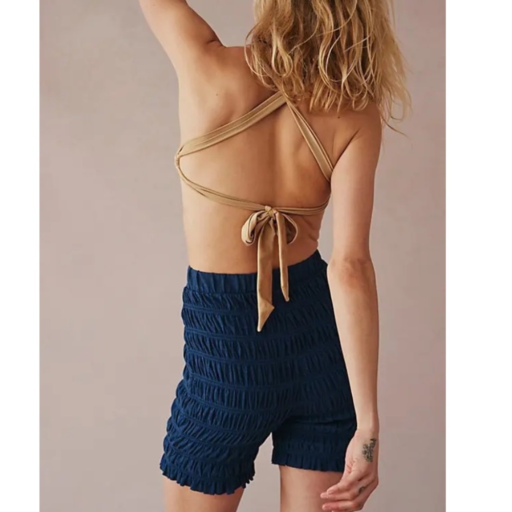 1797. Free People Jude Biker Shorts - Picture 4 of 4